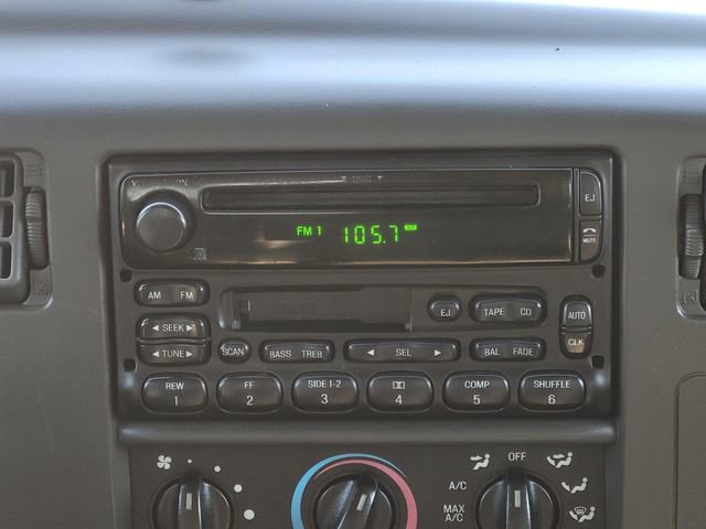 Used 2003 Ford F350 Lariat image 20