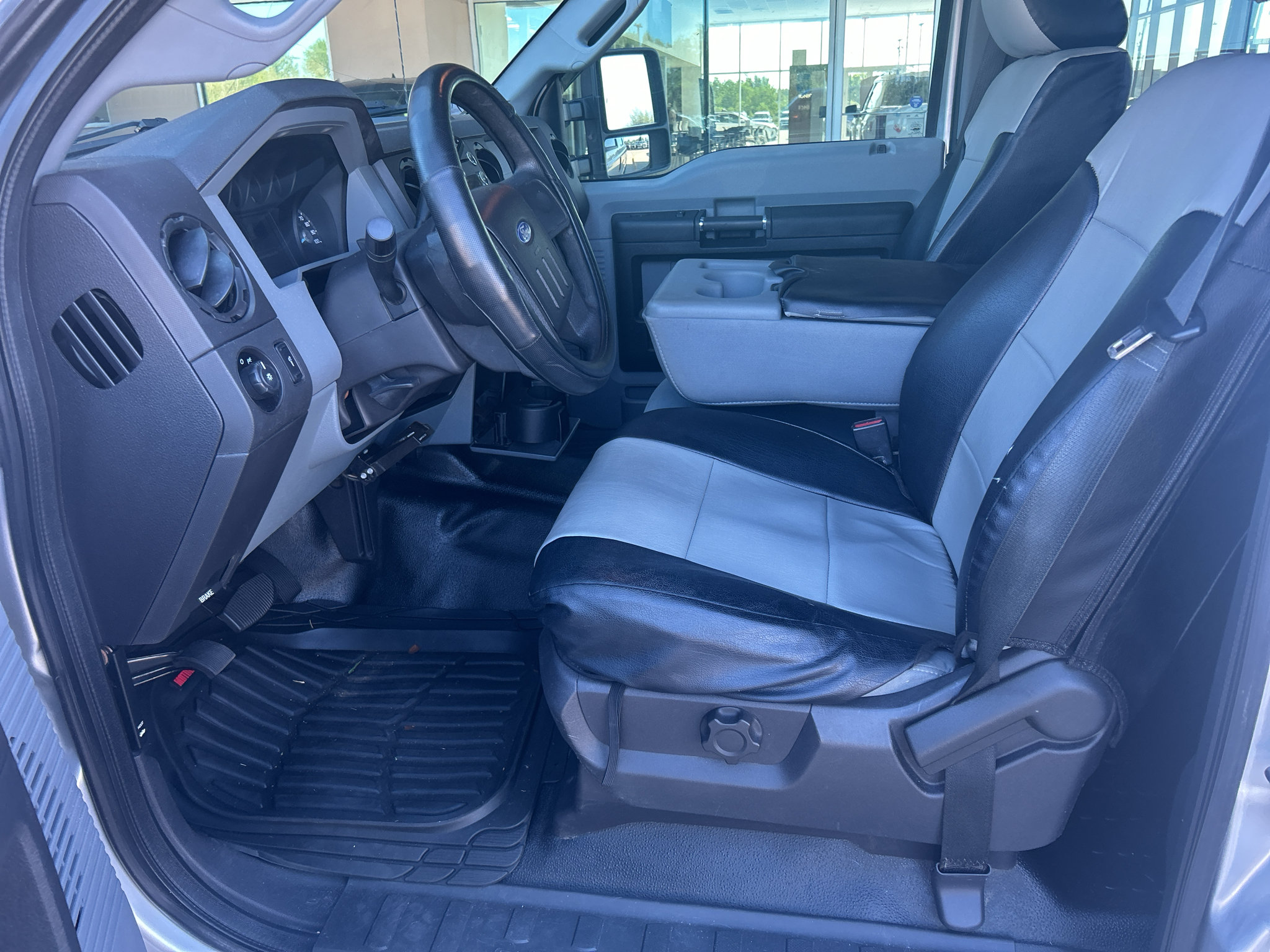 Used 2016 Ford F250 XL w/ Power Equipment Group AWD/4WD image 17