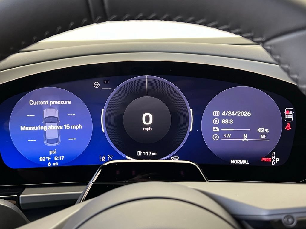 New 2026 Porsche Macan 4 Electric AWD/4WD image 10