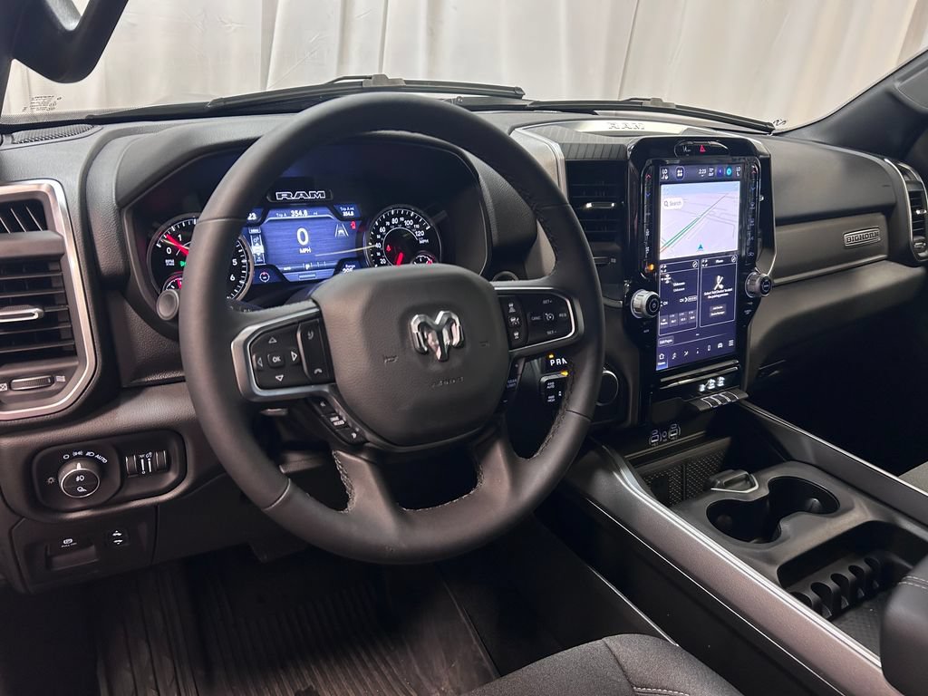 Used 2026 RAM 1500 Big Horn AWD/4WD image 2