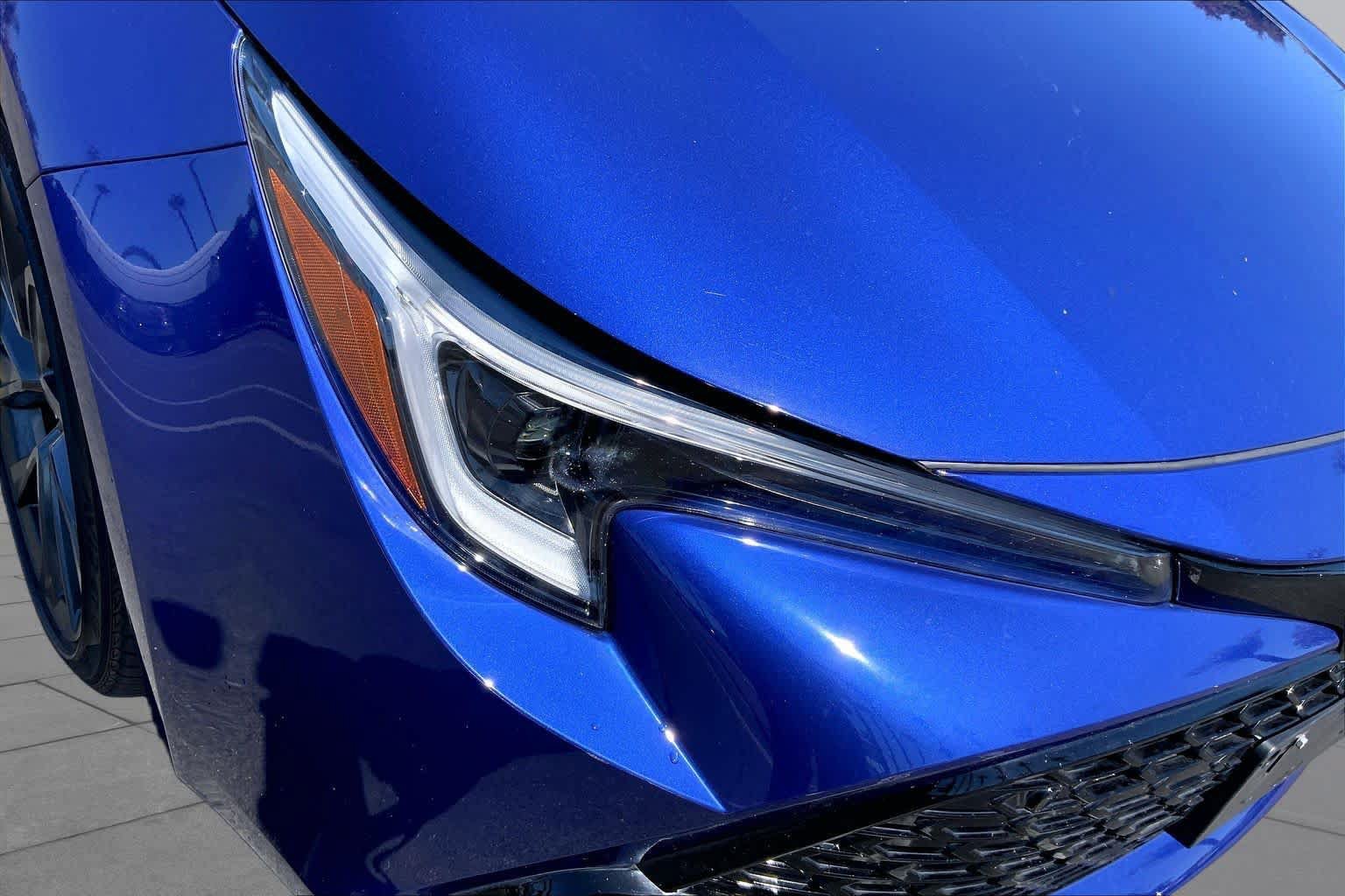 Certified 2025 Toyota Corolla XSE FWD image 27