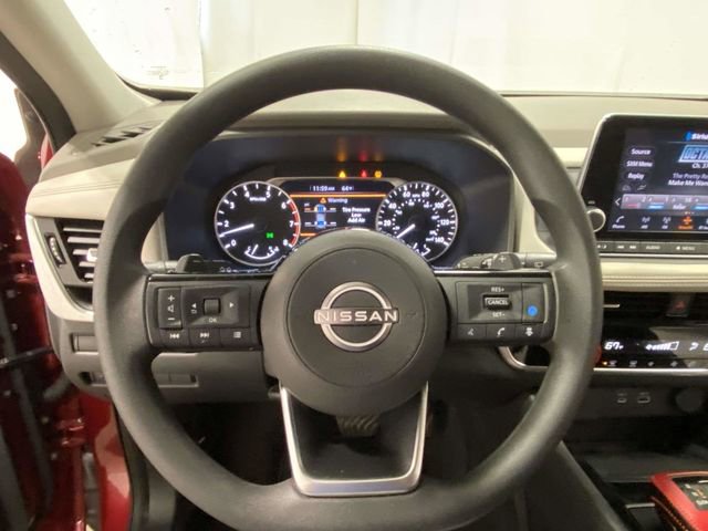 Used 2022 Nissan Rogue SV image 21