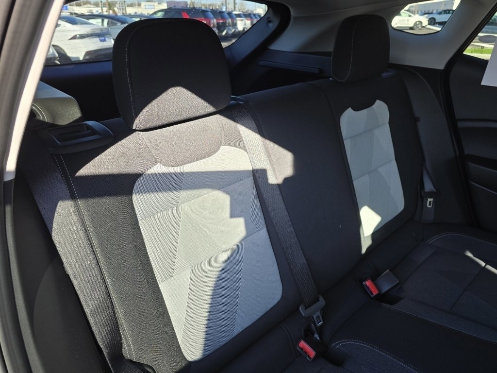 New 2026 Chevrolet Trax LS w/ Driver Confidence Package image 10