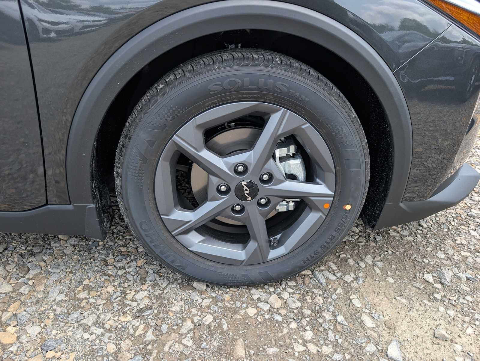 New 2026 Kia K4 FWD image 3