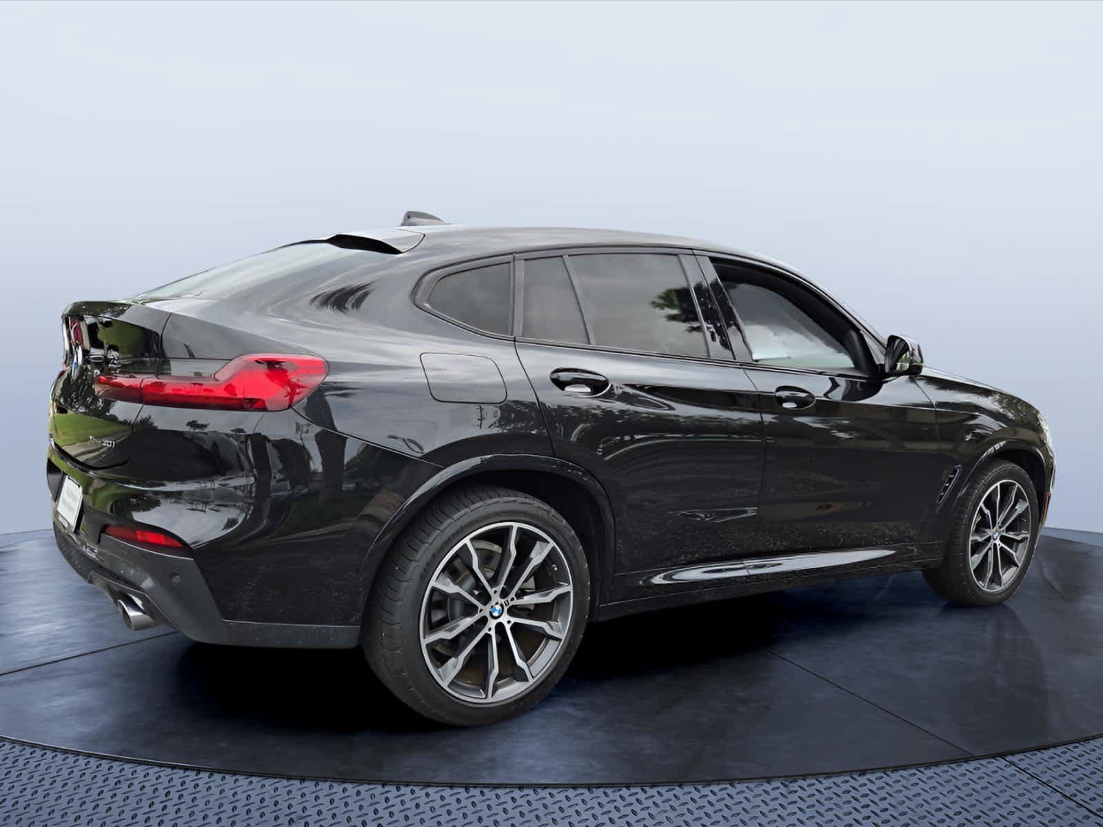 Used 2019 BMW X4 xDrive30i w/ M Sport Package 2 AWD/4WD image 6