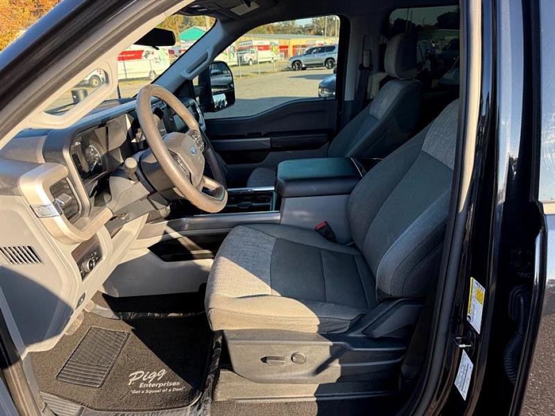 Used 2024 Ford F250 XLT w/ FX4 Off-Road Package image 14