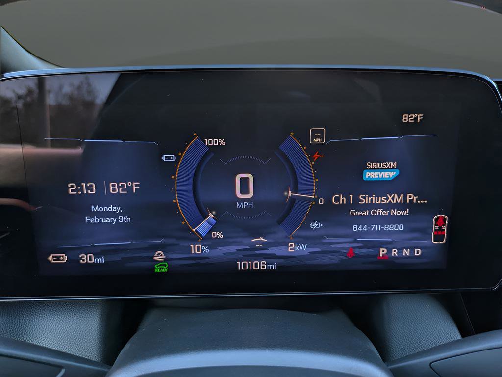 Used 2025 Chevrolet Equinox EV RS FWD image 3