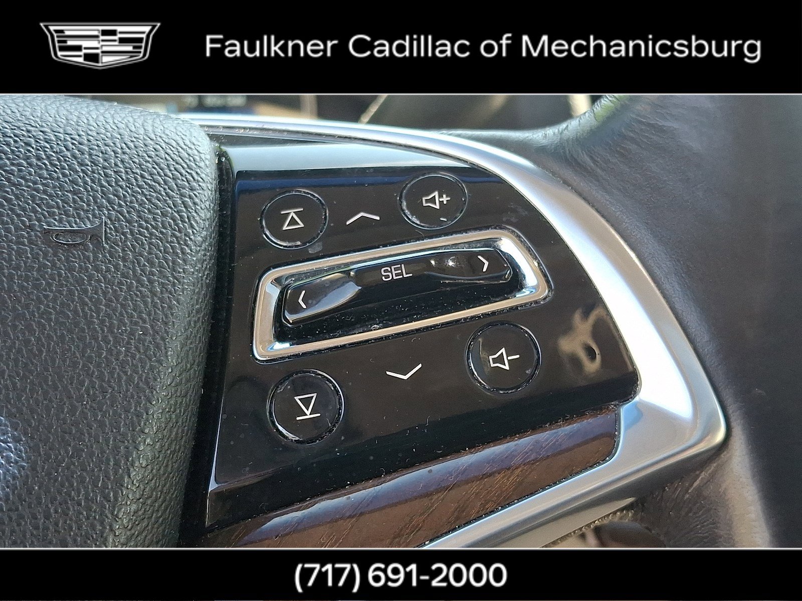 Used 2018 Cadillac Escalade Luxury AWD/4WD image 22