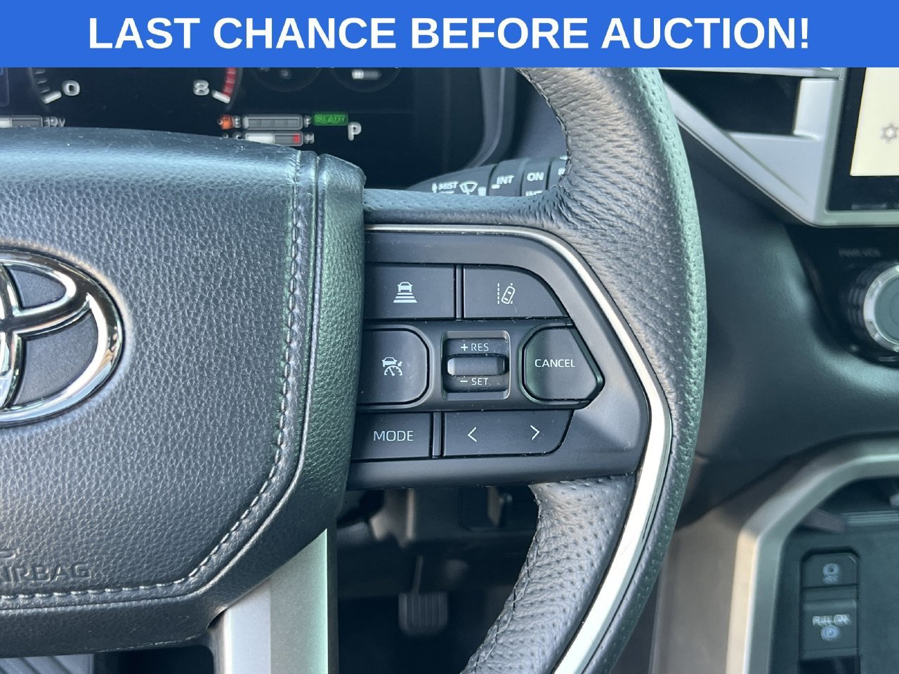 Used 2025 Toyota Sequoia Limited RWD image 15