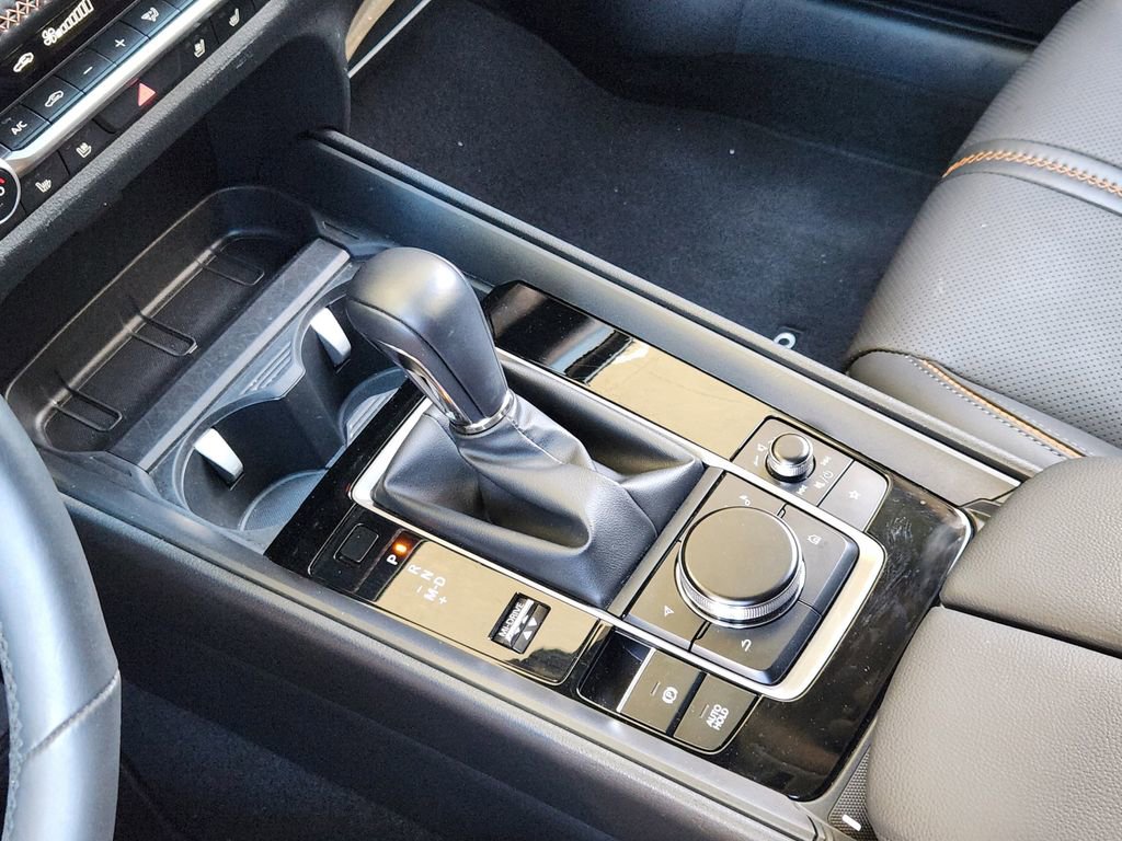 Used 2025 MAZDA CX-50 AWD 2.5 Turbo w/ Premium Pkg image 18