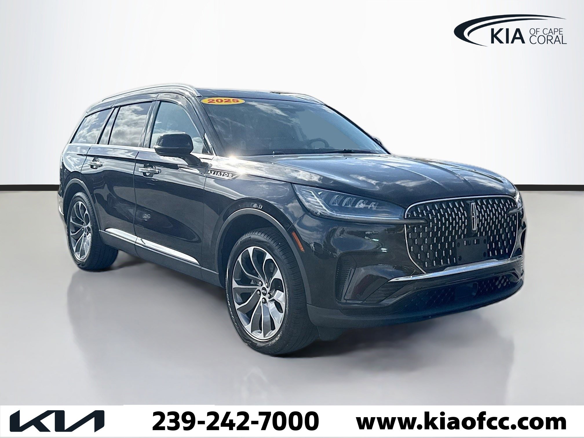 Used 2025 Lincoln Aviator Reserve video 1