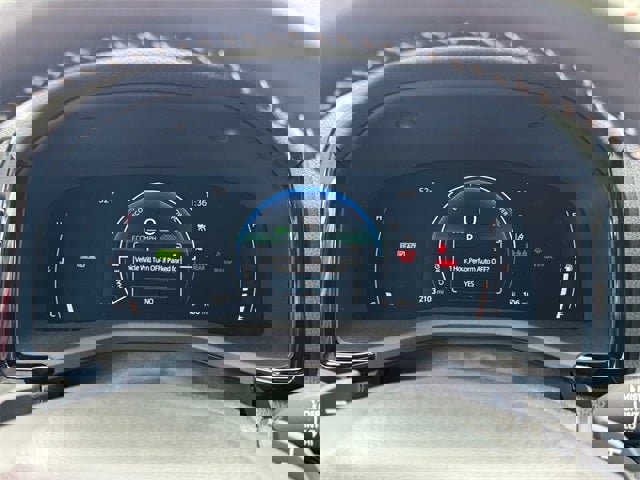 Used 2025 Toyota Camry SE w/ Convenience Package image 18