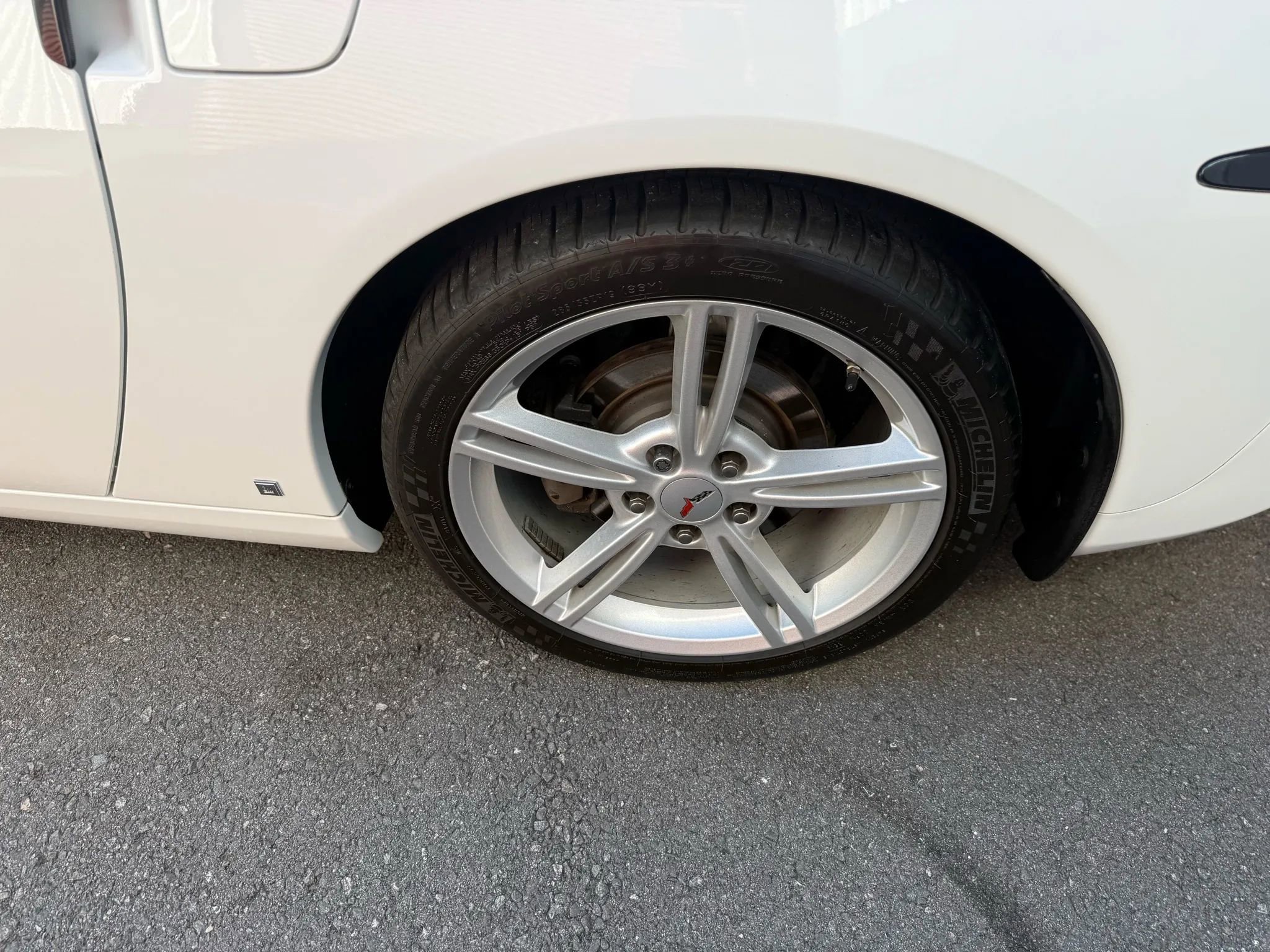 Used 2008 Chevrolet Corvette Coupe w/ Preferred Equipment Group image 36