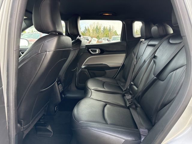 Used 2024 Jeep Compass Limited AWD/4WD image 18