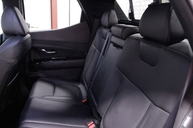 Used 2025 Hyundai Santa Cruz SEL image 17