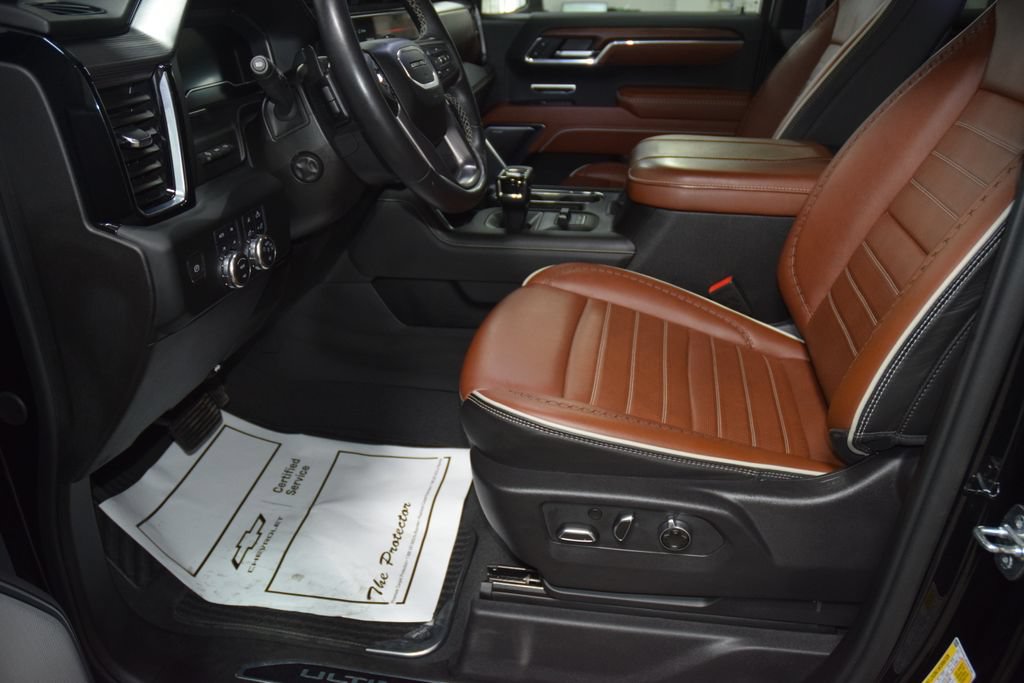Used 2024 GMC Sierra 1500 Denali Ultimate AWD/4WD image 43