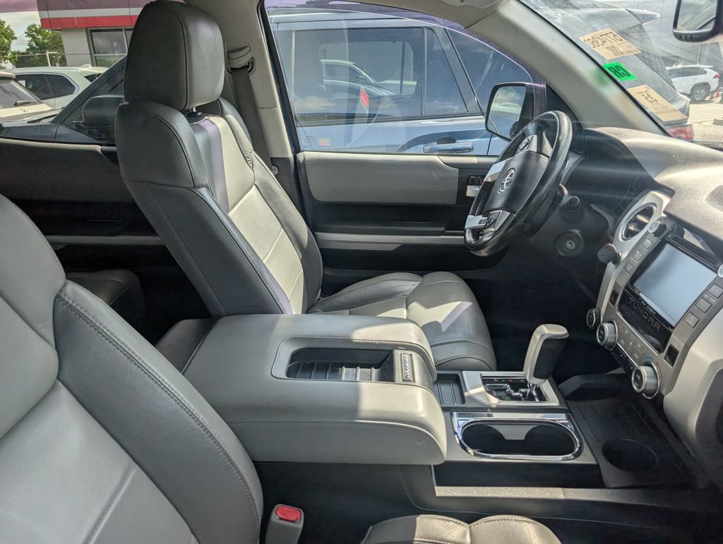 Used 2018 Toyota Tundra Limited w/ Limited Premium Package AWD/4WD image 2