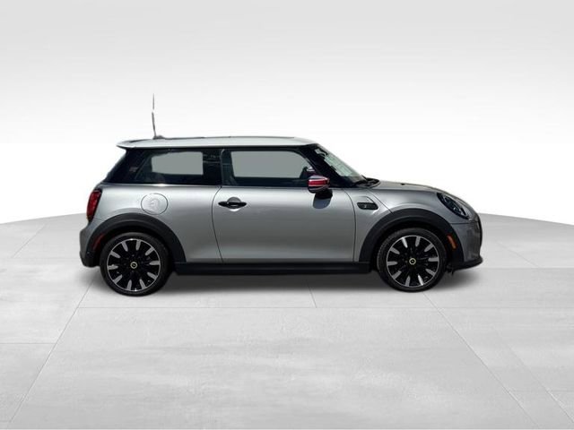 Used 2024 MINI Cooper SE FWD image 2