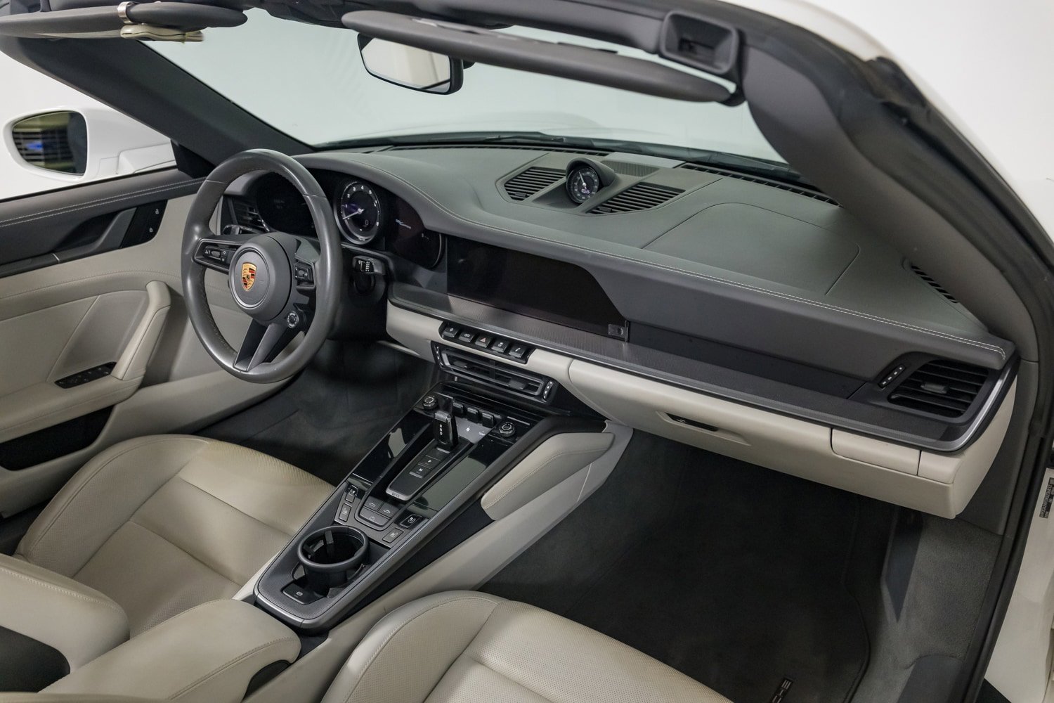 Used 2022 Porsche 911 Carrera RWD image 29