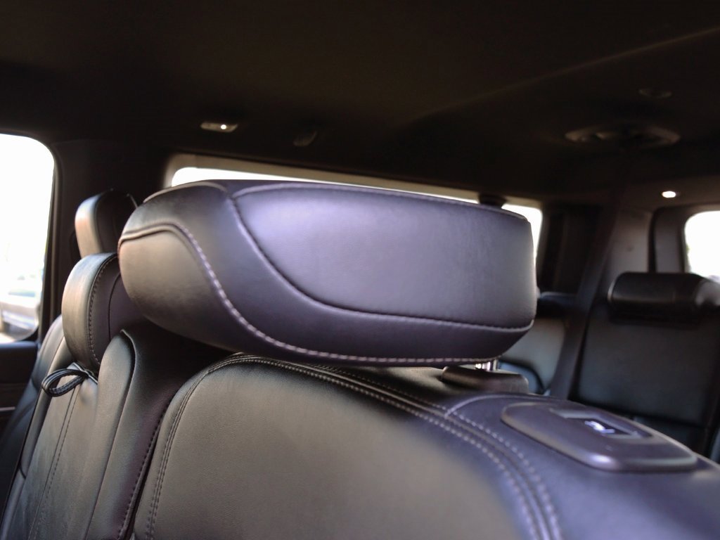 Used 2024 Jeep Wagoneer L Series III w/ Flexible Seating Group image 36