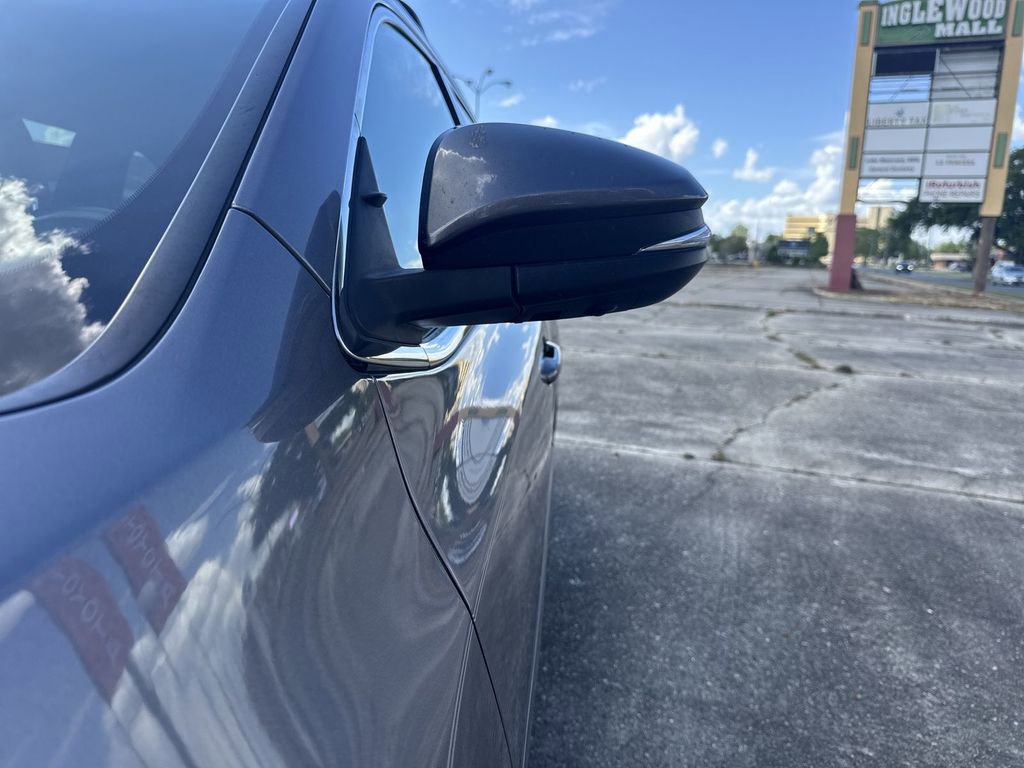 Used 2019 Toyota Highlander Limited Platinum image 11