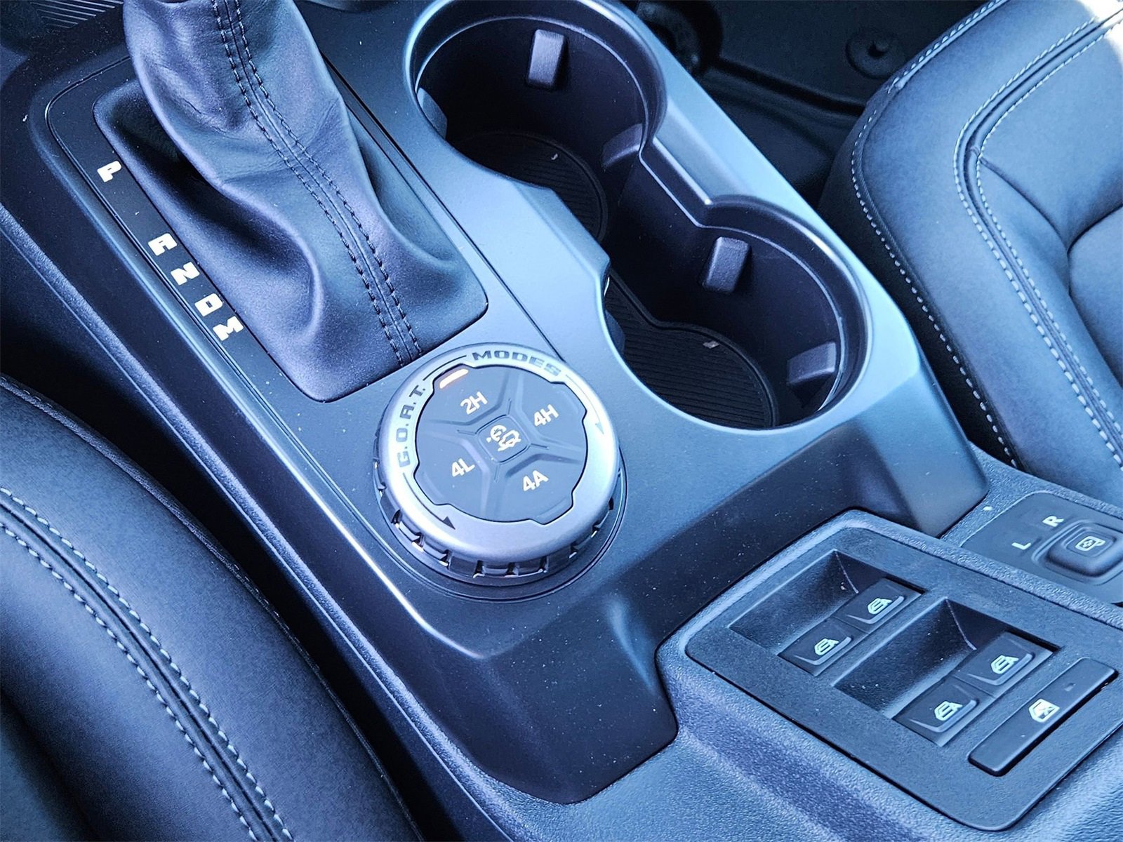 New 2025 Ford Bronco Big Bend w/ Black Diamond Package image 15