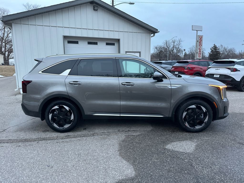 New 2026 Kia Sorento EX image 2
