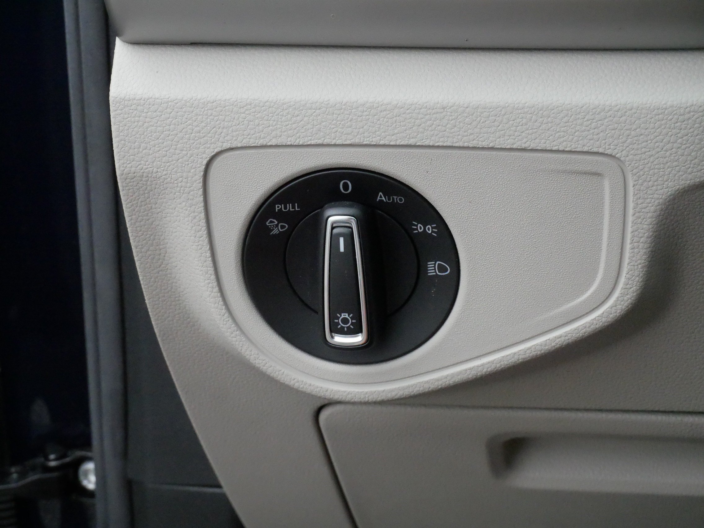 Certified 2023 Volkswagen Atlas SEL AWD/4WD image 27