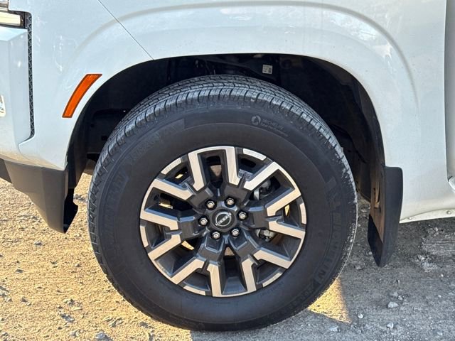 Used 2024 Nissan Frontier SL w/ Technology Package image 23