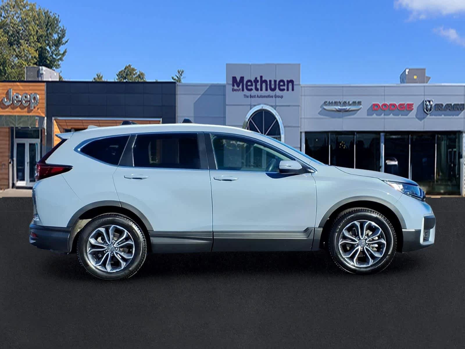 Used 2022 Honda CR-V EX image 2