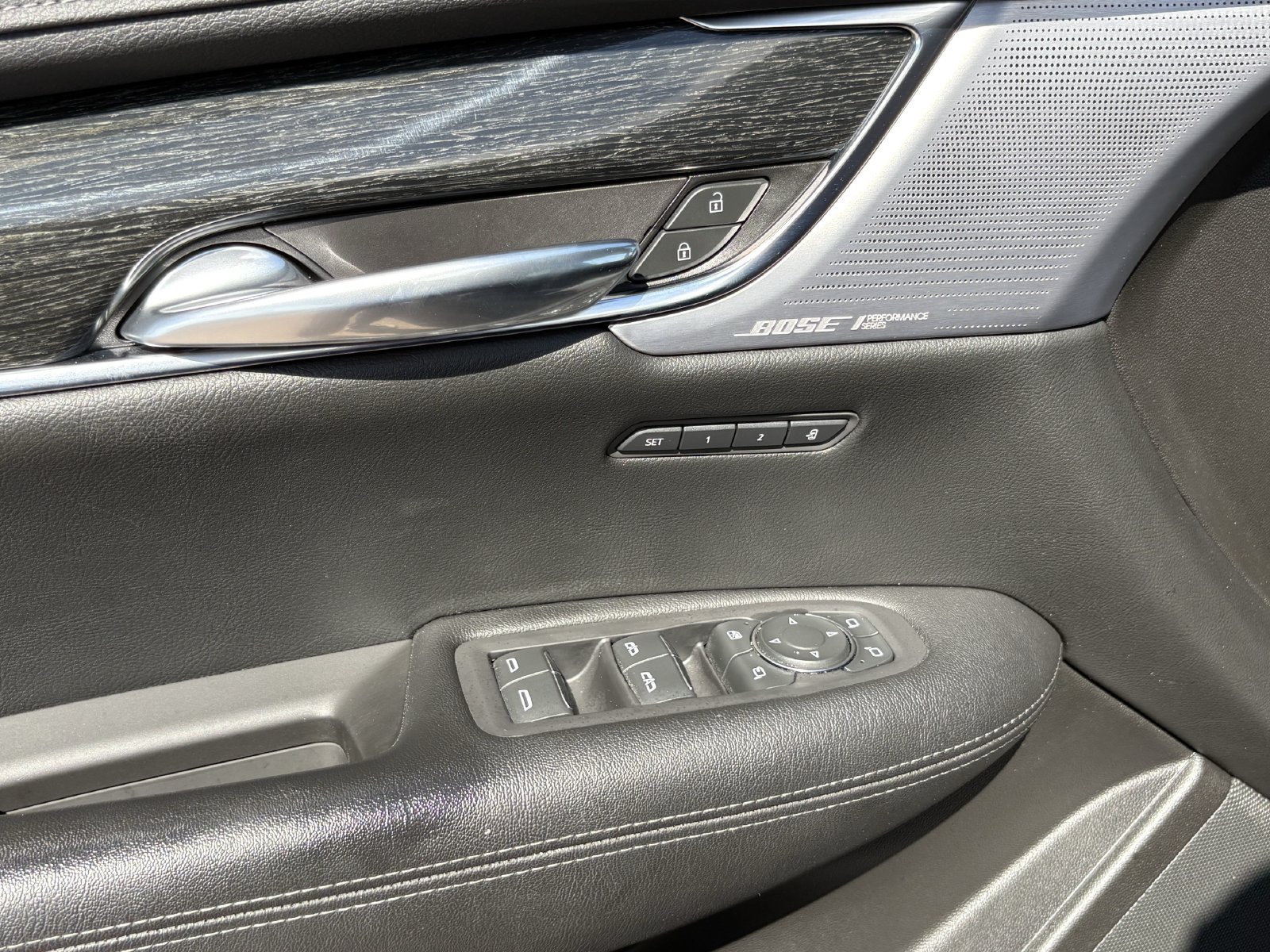 Used 2021 Cadillac XT5 Premium Luxury FWD image 24