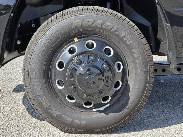 New 2026 RAM 3500 Lone Star AWD/4WD image 10