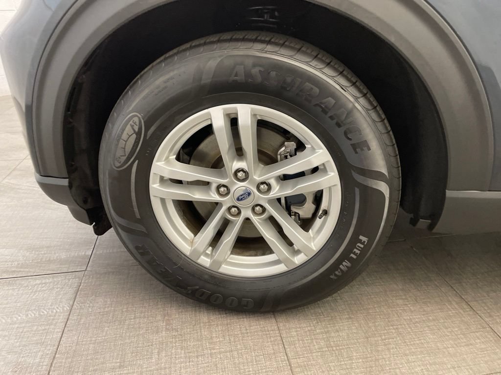 Used 2023 Ford Explorer XLT RWD image 8