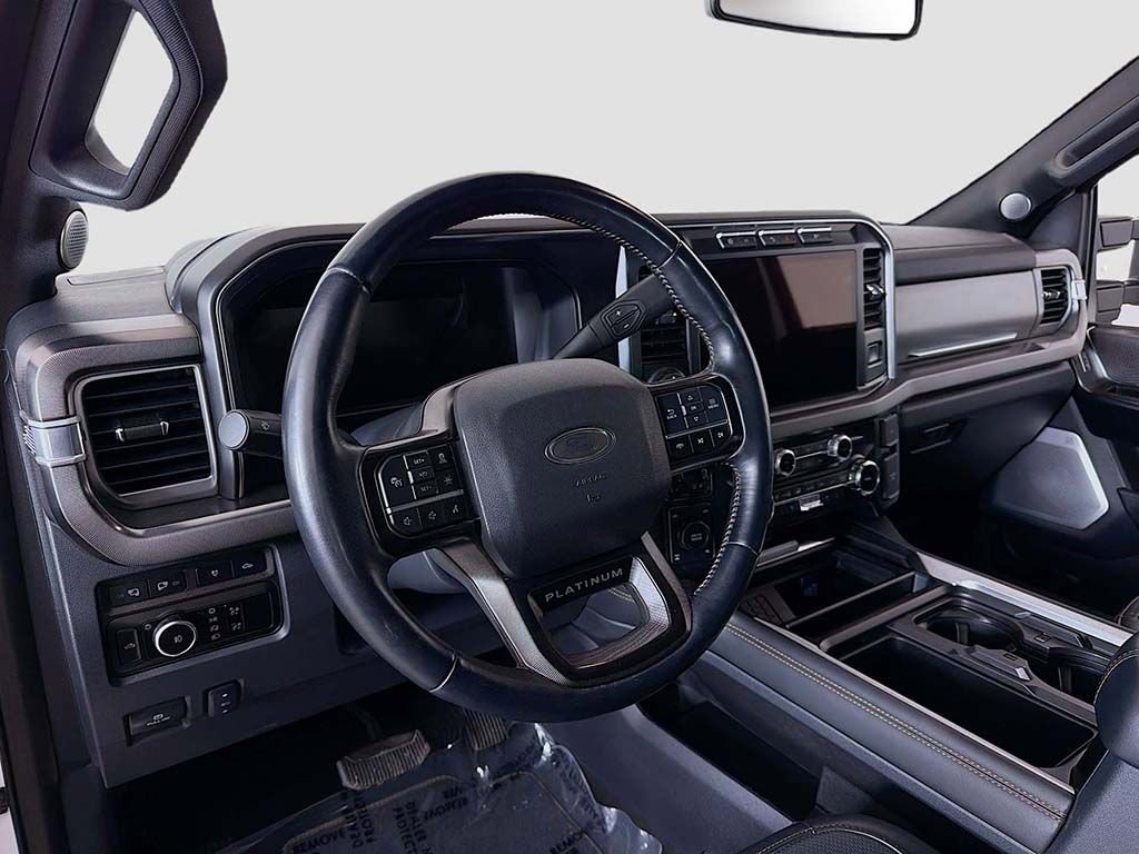 Used 2024 Ford F350 Platinum image 22