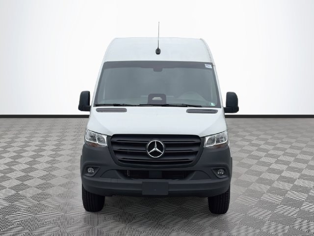 Certified 2025 Mercedes-Benz Sprinter 2500 image 2