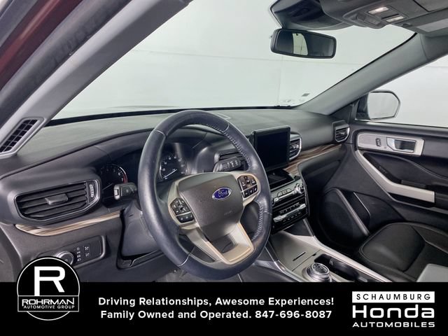 Used 2022 Ford Explorer Limited w/ Hybrid Equipment Group 310A AWD/4WD image 4