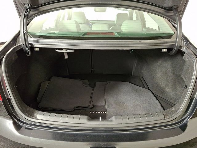 Used 2019 Hyundai Elantra Limited w/ Cargo Package FWD image 28