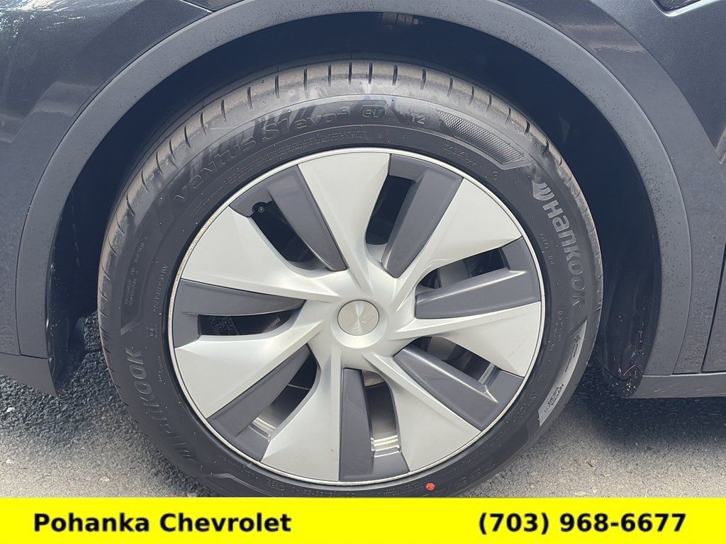 Used 2024 Tesla Model Y Long Range RWD image 23