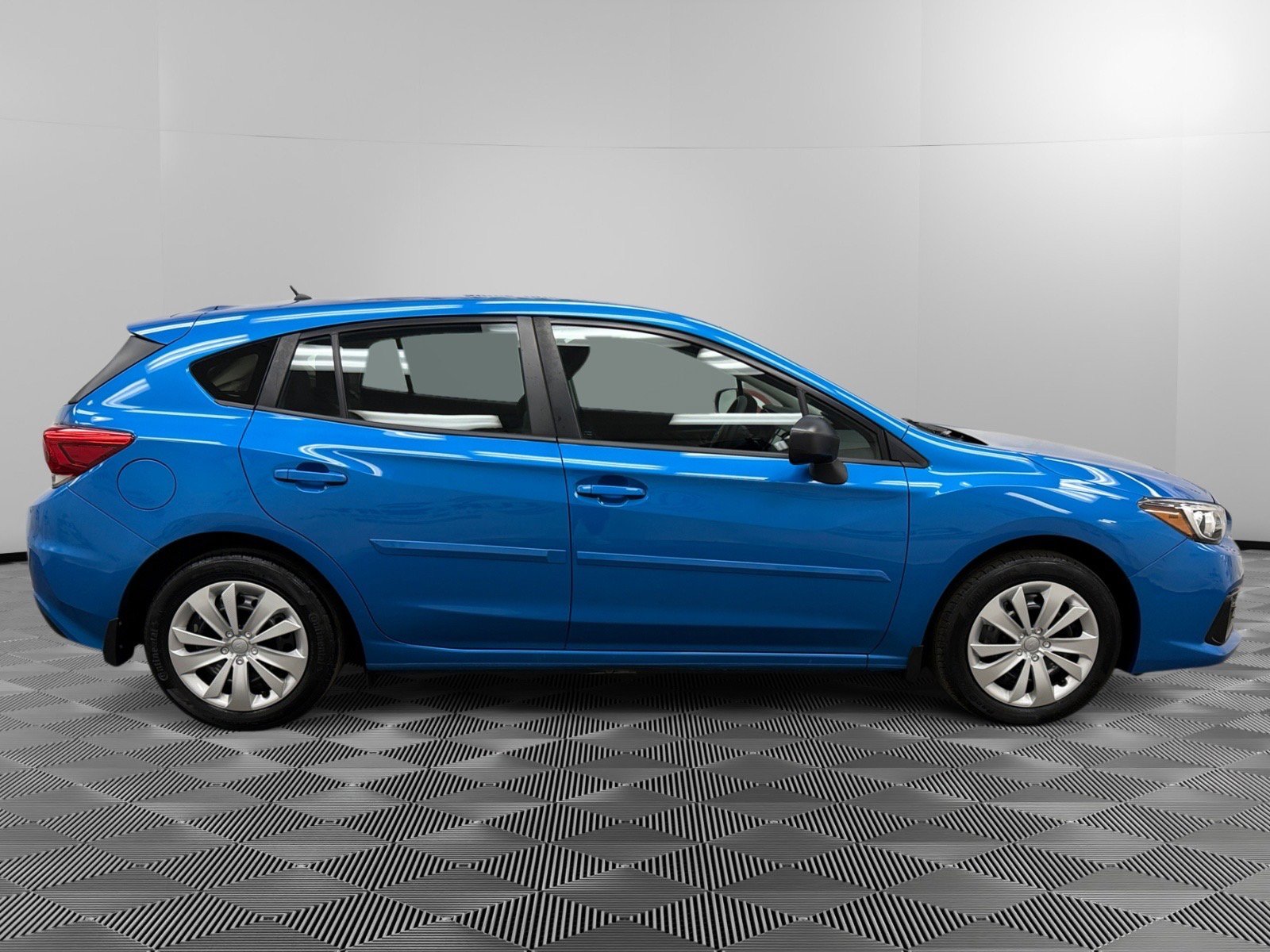 Certified 2023 Subaru Impreza 2.0i image 6