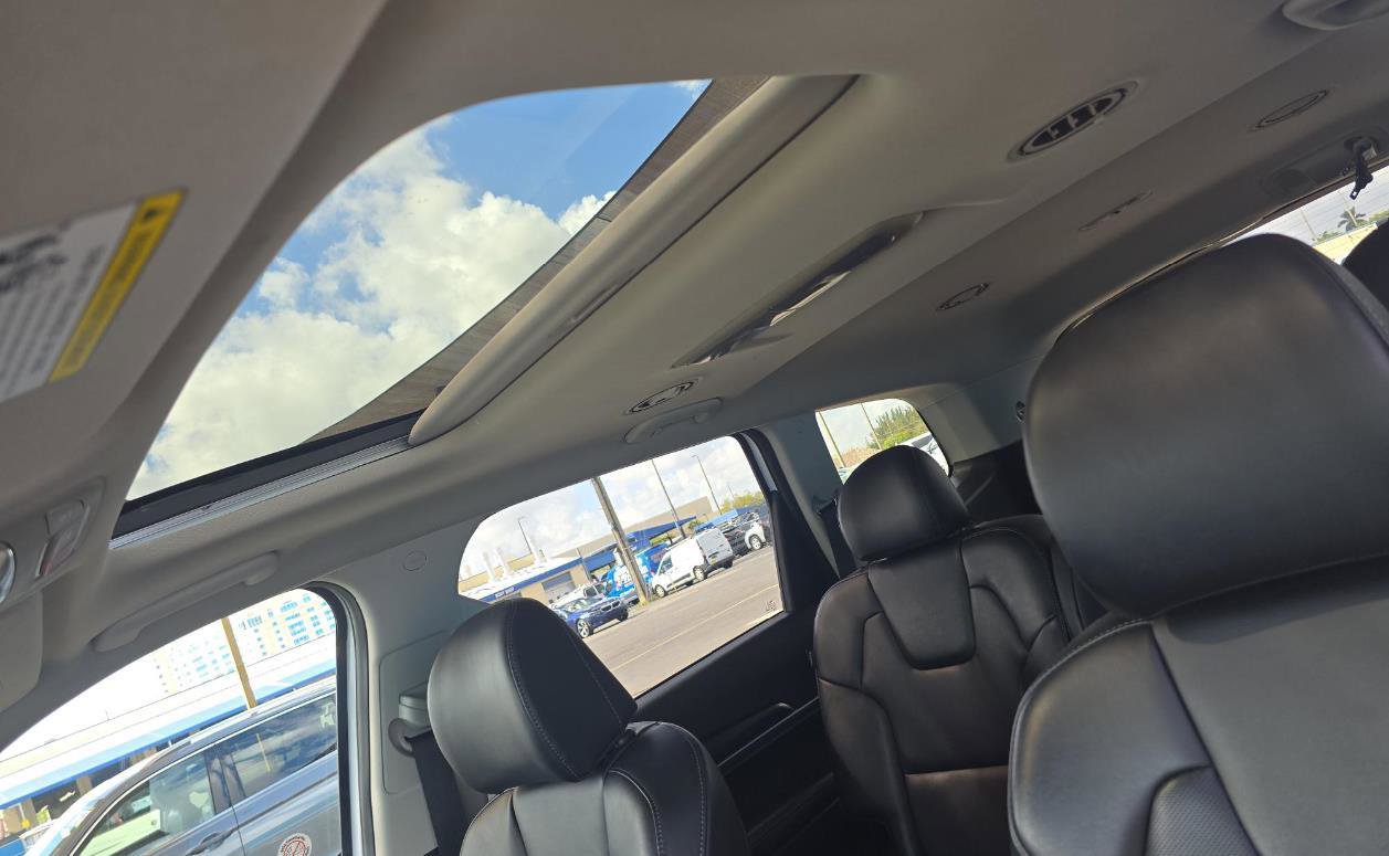 Used 2025 Kia Telluride S image 8