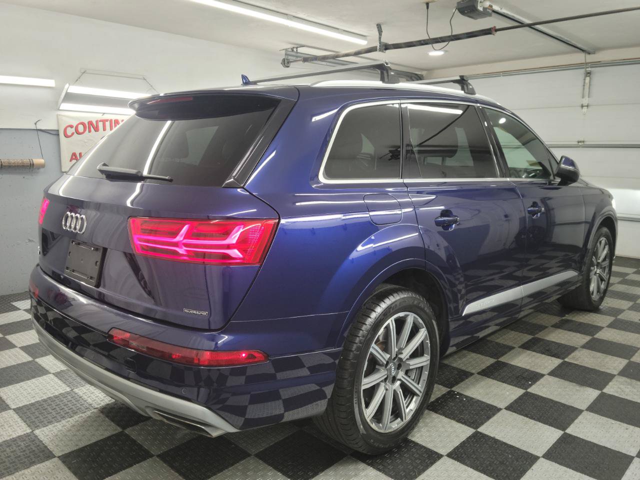 Used 2019 Audi Q7 3.0T Premium Plus w/ Premium Plus Package AWD/4WD image 4