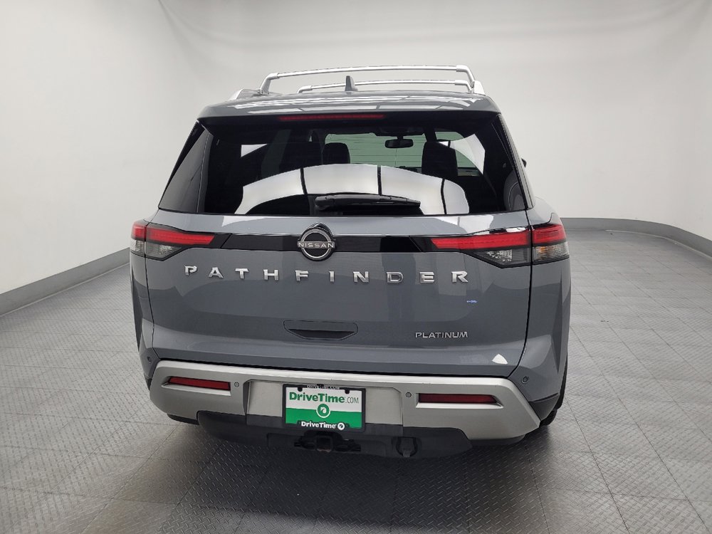Used 2022 Nissan Pathfinder Platinum w/ Lighting Package (N93) FWD image 7