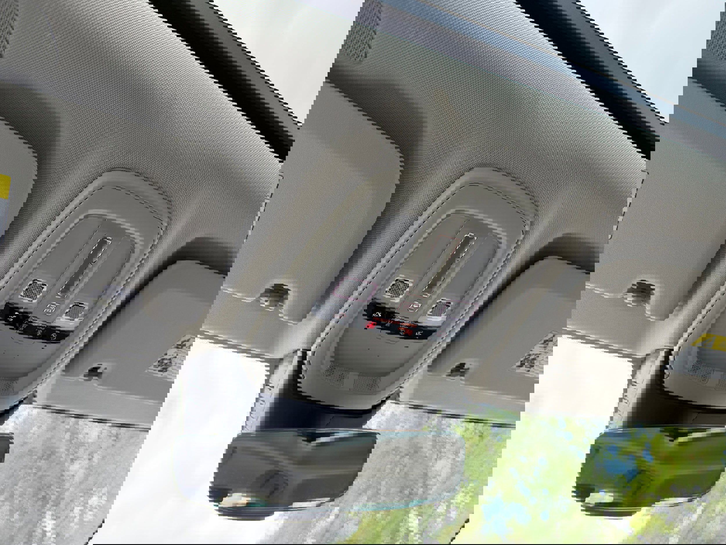 Certified 2025 Volvo S60 B5 Core FWD image 17