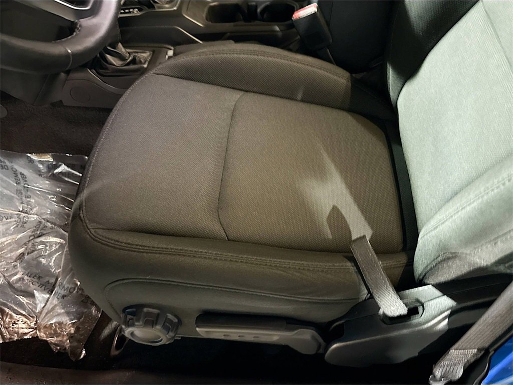 Used 2021 Jeep Gladiator Willys image 19