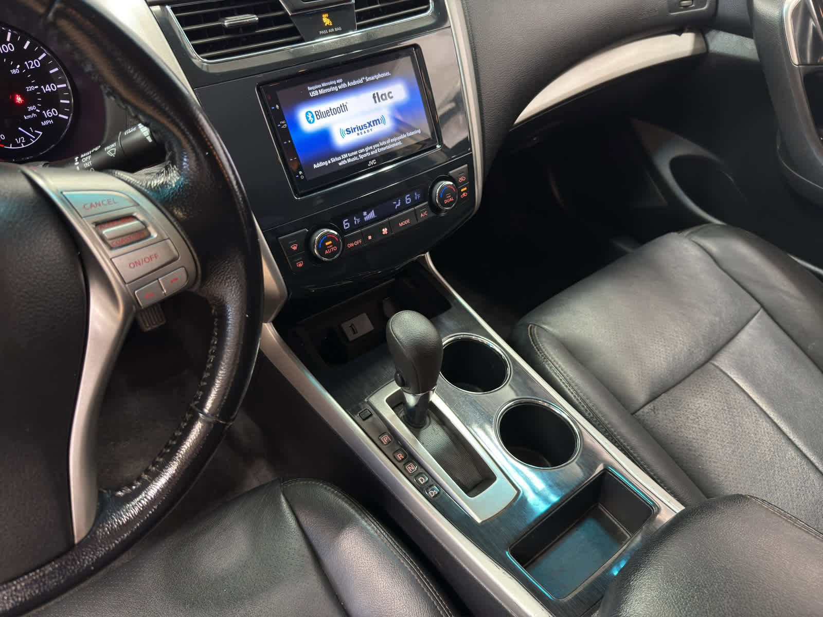 Used 2013 Nissan Altima 2.5 SV image 19