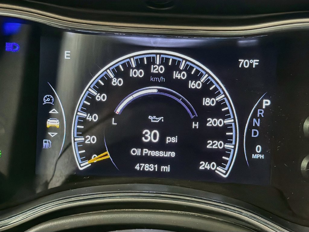 Used 2021 Jeep Grand Cherokee Limited AWD/4WD image 12