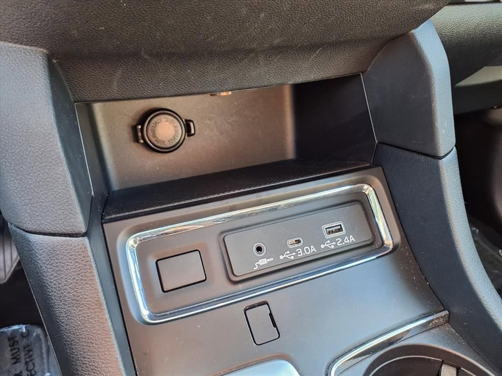 Used 2024 Subaru Ascent Onyx Edition image 8