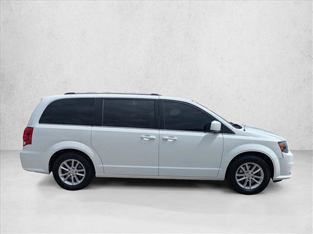 Used 2020 Dodge Grand Caravan SXT FWD image 4