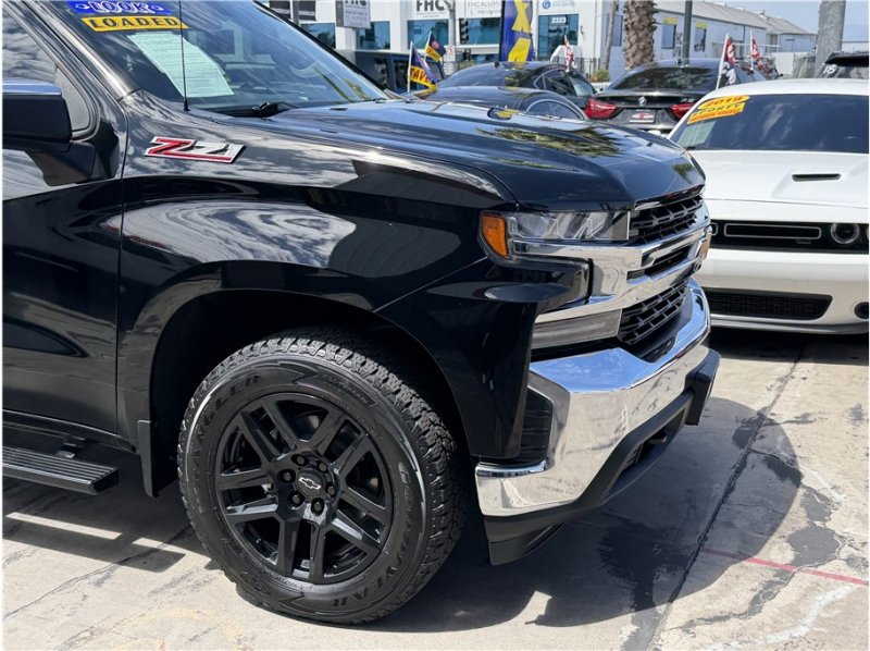 Used 2020 Chevrolet Silverado 1500 LT w/ All-Star Edition AWD/4WD image 7