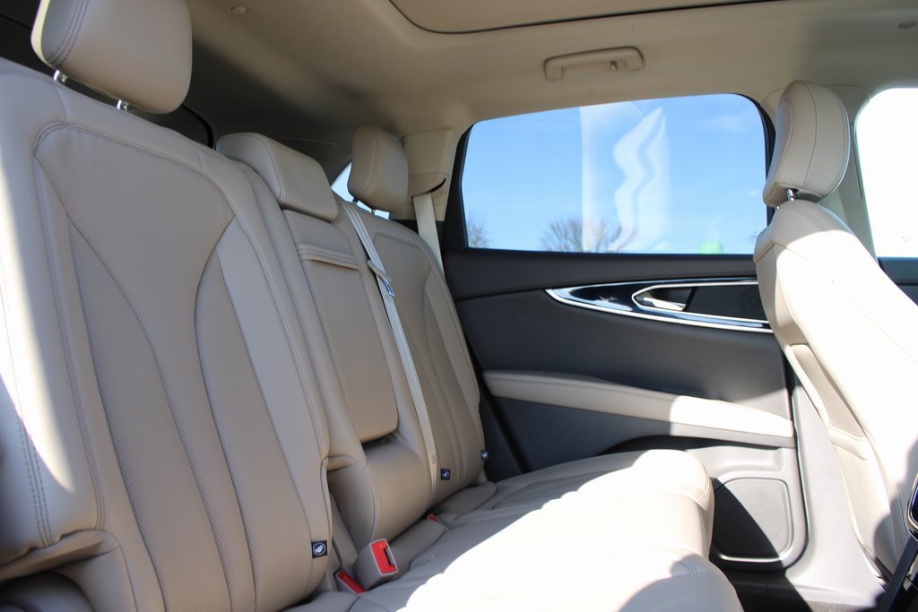 Used 2023 Lincoln Nautilus Reserve w/ Cargo Utility Package image 25